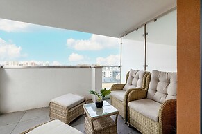 Elegant Studio in Kraków by Renters