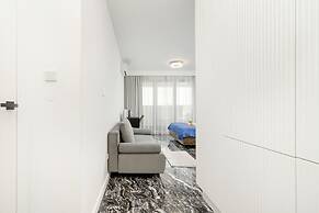 Elegant Studio in Kraków by Renters
