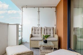 Elegant Studio in Kraków by Renters