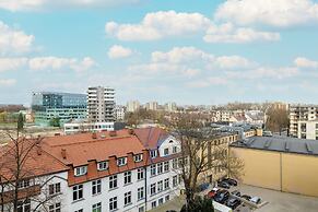 Elegant Studio in Kraków by Renters