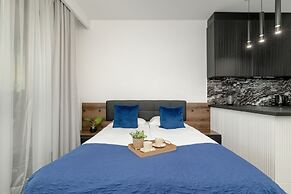 Elegant Studio in Kraków by Renters