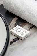 Elegant Studio in Kraków by Renters