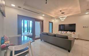 Bluesky Landmark 81 Paradise Vacation