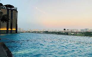 Bluesky Landmark 81 Paradise Vacation