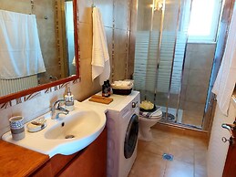 Socrate's Apartment's With Share Pool