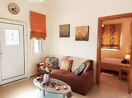 Socrate's Apartment's With Share Pool