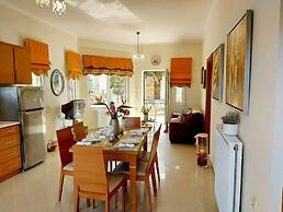 Socrate's Apartment's With Share Pool