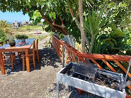 Socrate's Apartment's With Share Pool