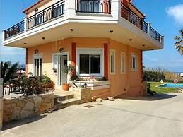 Socrate's Apartment's With Share Pool