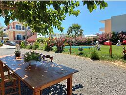 Socrate's Apartment's With Share Pool