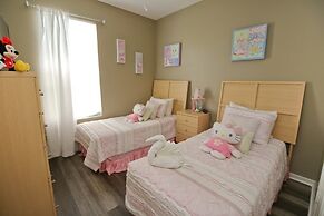 Luxury Villa W/ Private Pool And Great Game Room 4 Bedroom Villa by Re