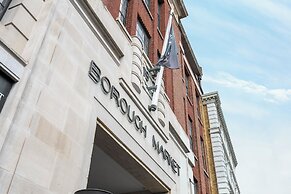 Borough Flat With City Views by Underthedoormat