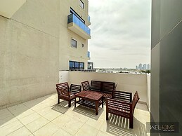 WelHome - Prime 1BR Apartment at Oia Residence