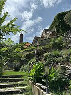 Casa Surgente