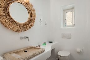 Mykonian Icon Villa