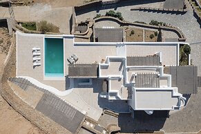 Mykonian Icon Villa