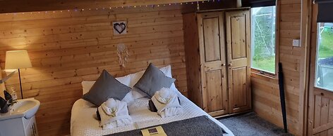 Glamping Cabin - Great for Hikers - Breakfast Inc!