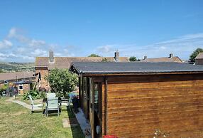 Glamping Cabin - Great for Hikers - Breakfast Inc!