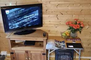 Glamping Cabin - Great for Hikers - Breakfast Inc!