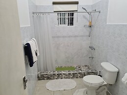 Beautiful 2-bed Apartment in Montego Bay