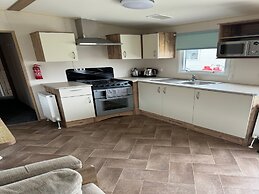 Captivating 3-bed Caravan Seton Sands