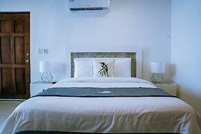 Ordovician Beach Resort