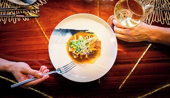 Ordovician Beach Resort