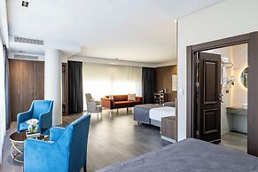 Ezkar Bathonea Art İstanbul Hotel