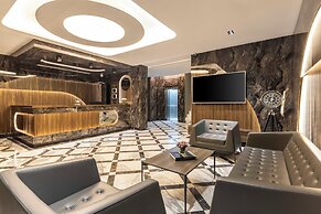 Ezkar Bathonea Art İstanbul Hotel