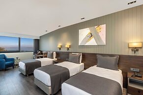 Ezkar Bathonea Art İstanbul Hotel