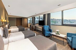 Ezkar Bathonea Art İstanbul Hotel