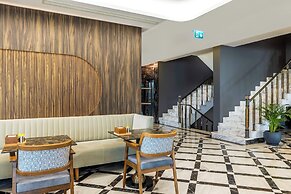 Ezkar Bathonea Art İstanbul Hotel