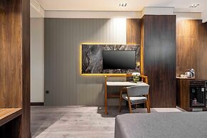 Ezkar Bathonea Art İstanbul Hotel