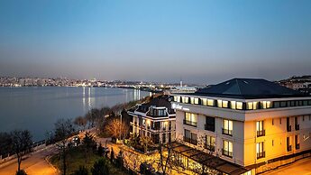 Ezkar Bathonea Art İstanbul Hotel