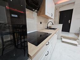 Apartment Antonio, on the Seafront With Garden