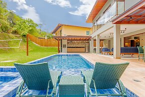 PF01 Bela Casa 5 Suítes - Praia do Forte