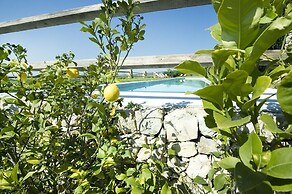 Tenuta busulmone Noto villa e piscina
