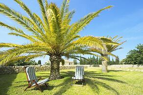 Tenuta busulmone Noto villa e piscina