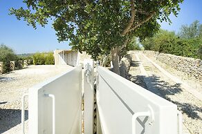 Tenuta busulmone Noto villa e piscina