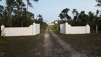 PARADISE CREEK COTTAGES