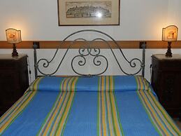 Casa Serafina Typical Three-room Apartment Historic Green Area