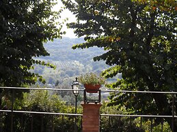 Casa Serafina Typical Three-room Apartment Historic Green Area