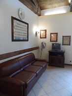 Casa Serafina Typical Three-room Apartment Historic Green Area