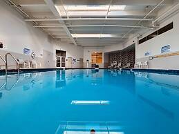 Candlewood Suites Burlington Conference Centre by IHG