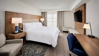 Candlewood Suites Burlington Conference Centre by IHG