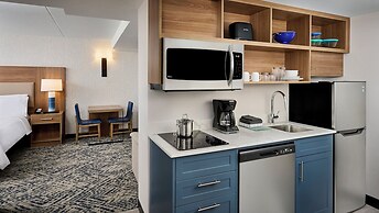 Candlewood Suites Burlington Conference Centre by IHG