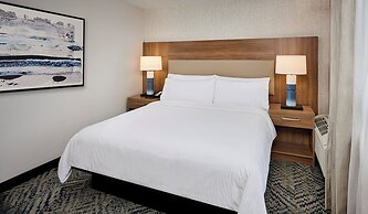 Candlewood Suites Burlington Conference Centre by IHG