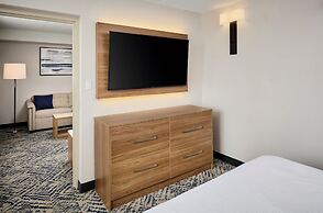 Candlewood Suites Burlington Conference Centre by IHG