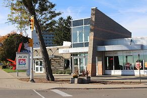 Candlewood Suites Burlington Conference Centre by IHG