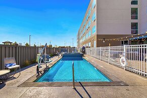 Tru By Hilton Colorado Springs Airport